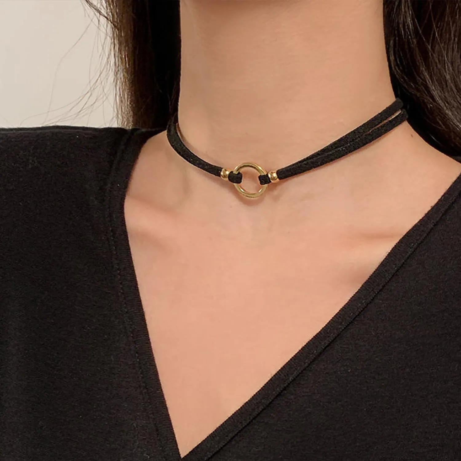 Aktully Black Choker Necklaces for Women Velvet Lace Choker Collar Necklace Goth Layered Choker Necklaces for Women Jewelry