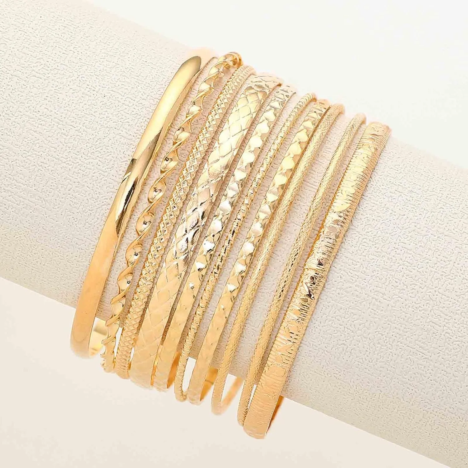 Boho Gold Bangle Bracelet Filled Hammered Bracelet Texture Stacking Bracelet Thin Round Bangle Bracelets Hinged Classic Bracelet Jewelry Set for Women(Gold1)