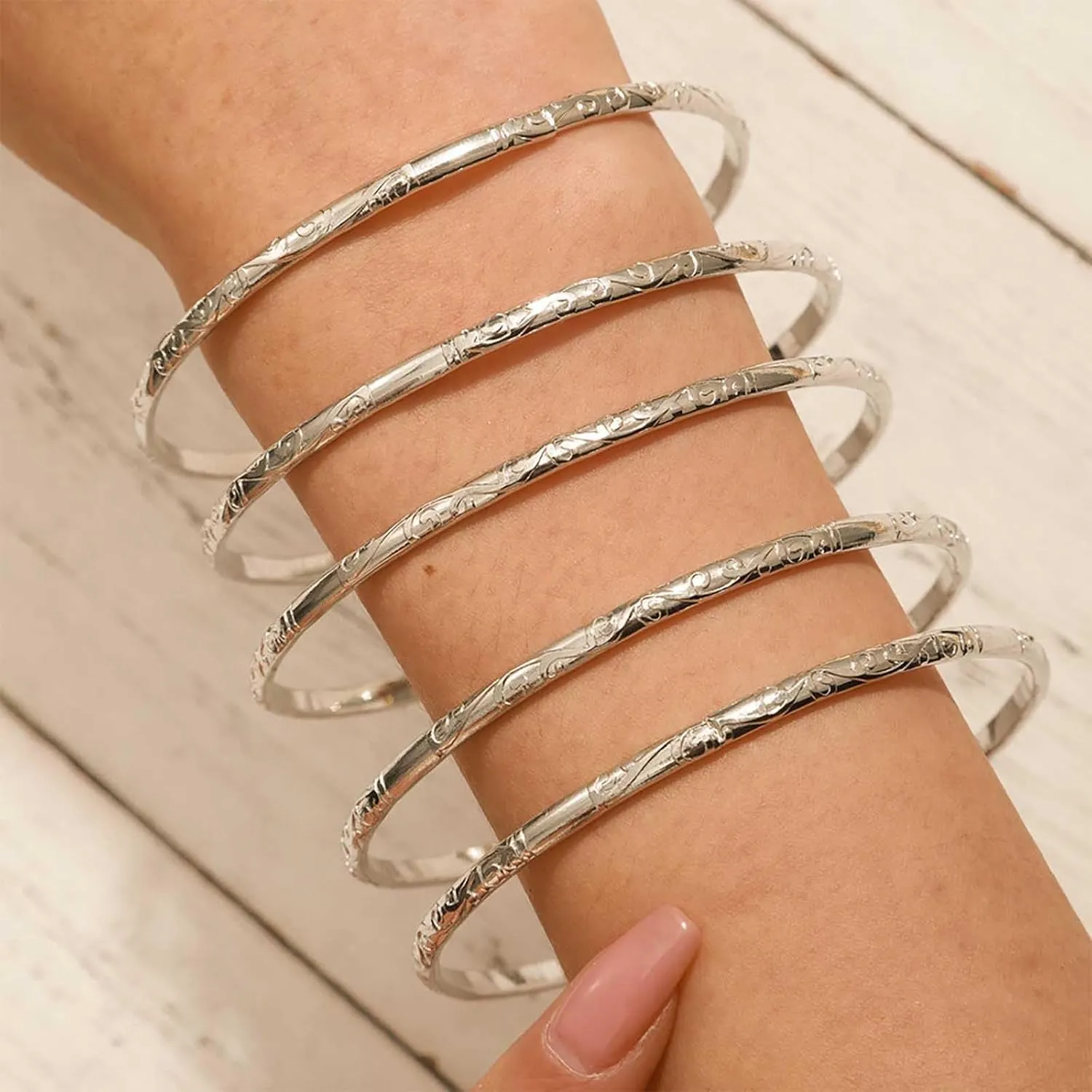 Boho Gold Bangle Bracelet Filled Hammered Bracelet Texture Stacking Bracelet Thin Round Bangle Bracelets Hinged Classic Bracelet Jewelry Set for Women(Gold1)