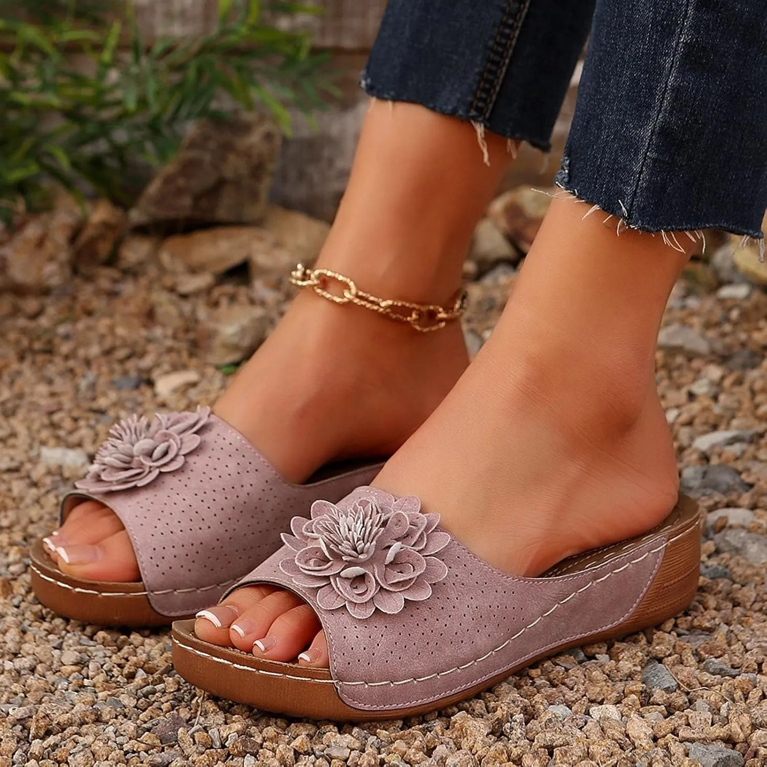 Chic Flowers Orthopedic Sandals for Women Summer Beach Comfortable Sandals Wedge Low Open Toe Slides Fish Mouth Leather Slippers Dressy Casual Slip-On with Arch Support