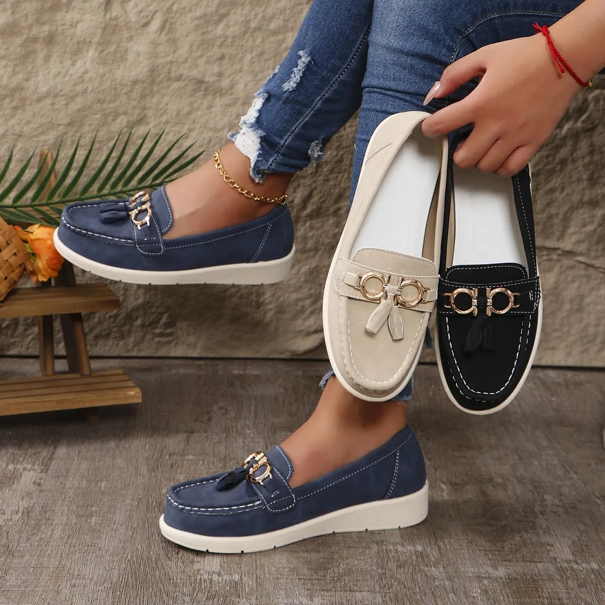 Geerta Women's Moccasins Cute Fashion Chain Decorated Round Toe Low Top Shoes Orthopedic Sandals, Casual Comfortable Lightweight Slip on Shoes, Female Solid All-Match Loafers Beach Travel, Daily Wear