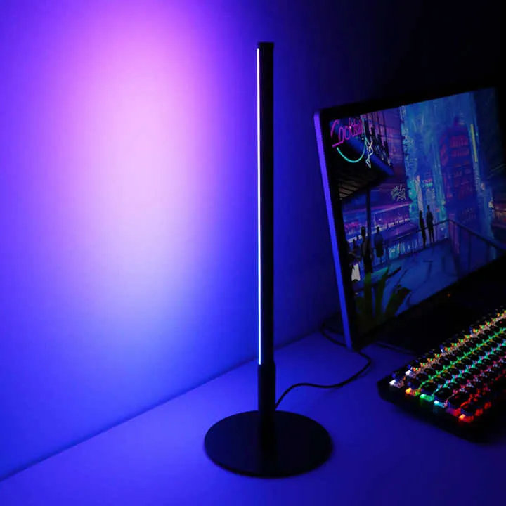 RGB مصباح طاولة الشمال أباجورة غرفة نوم . RGB Table Lamp Nordic Simple Bedroom Lamp LED Table