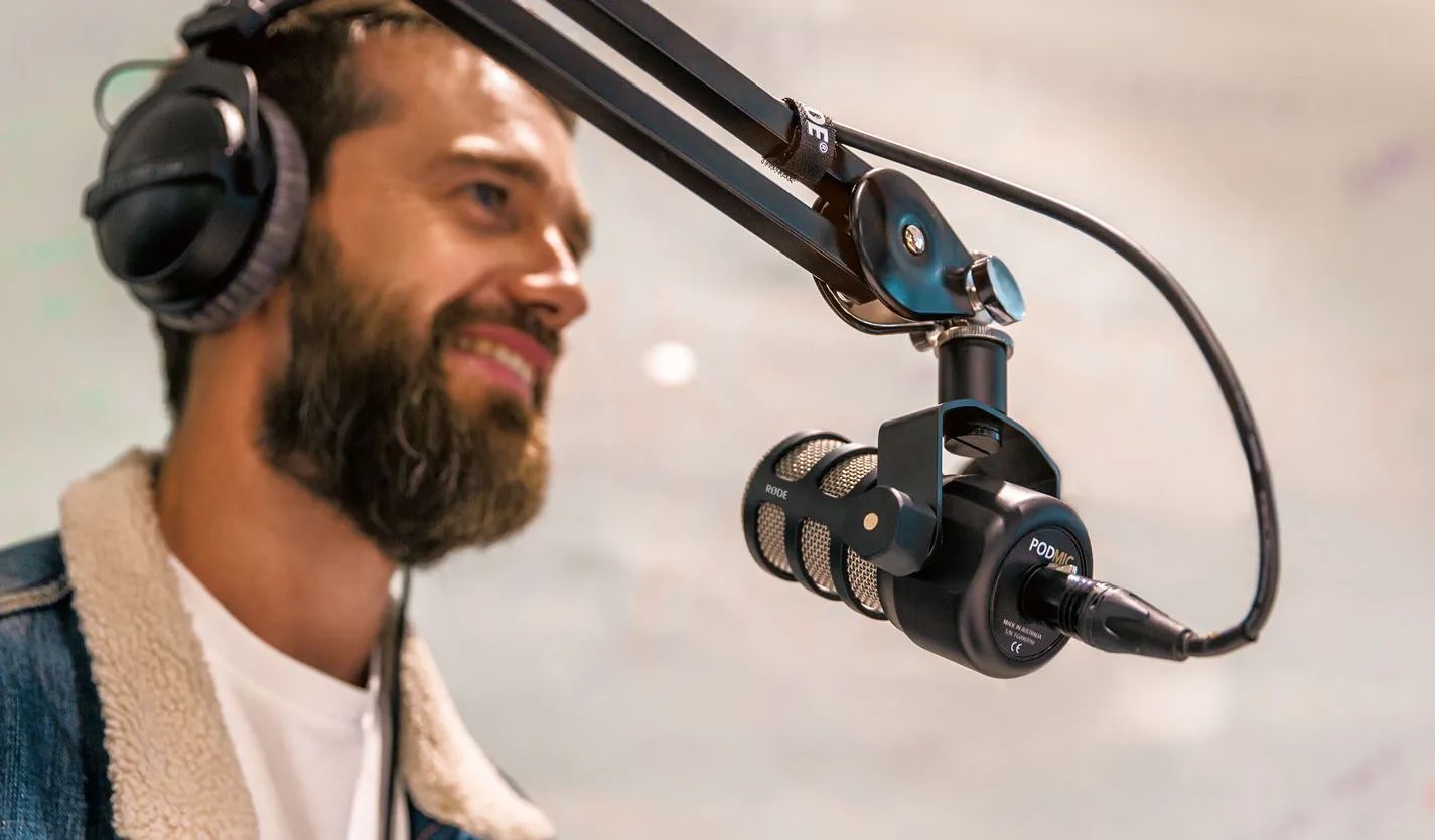 RODE PodMic Dynamic Podcasting Microphone (Black)