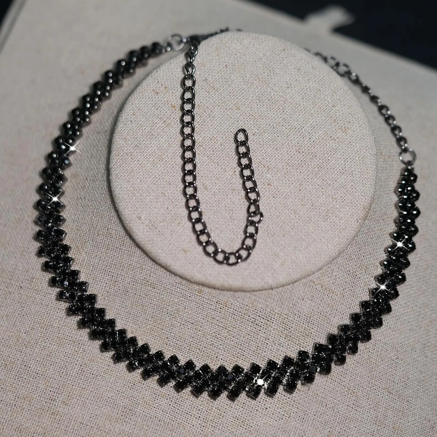 Ronglry Rhinestone Choker Necklace for Women Silver Diamond Choker Necklaces for Women Sparkly Crystal Rhinestone Necklace for Women Silver Chokers for Women Party Prom Wedding Jewelry Accessories