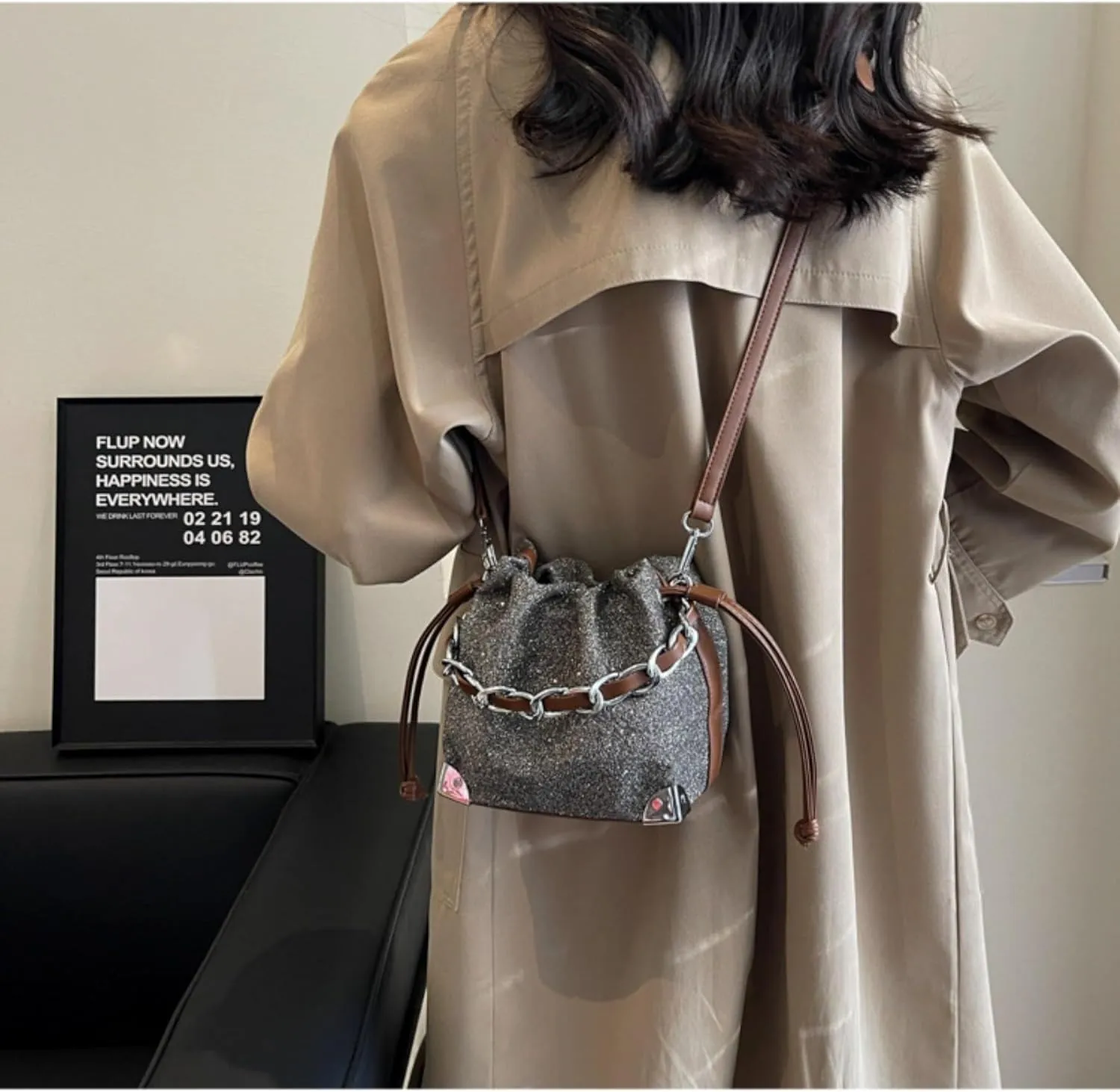 Small Drawstring Bucket Bag for Women Chain Crossbody Bucket Shoulder Retro Hobo Tote Bags Handbag Purse Wallets