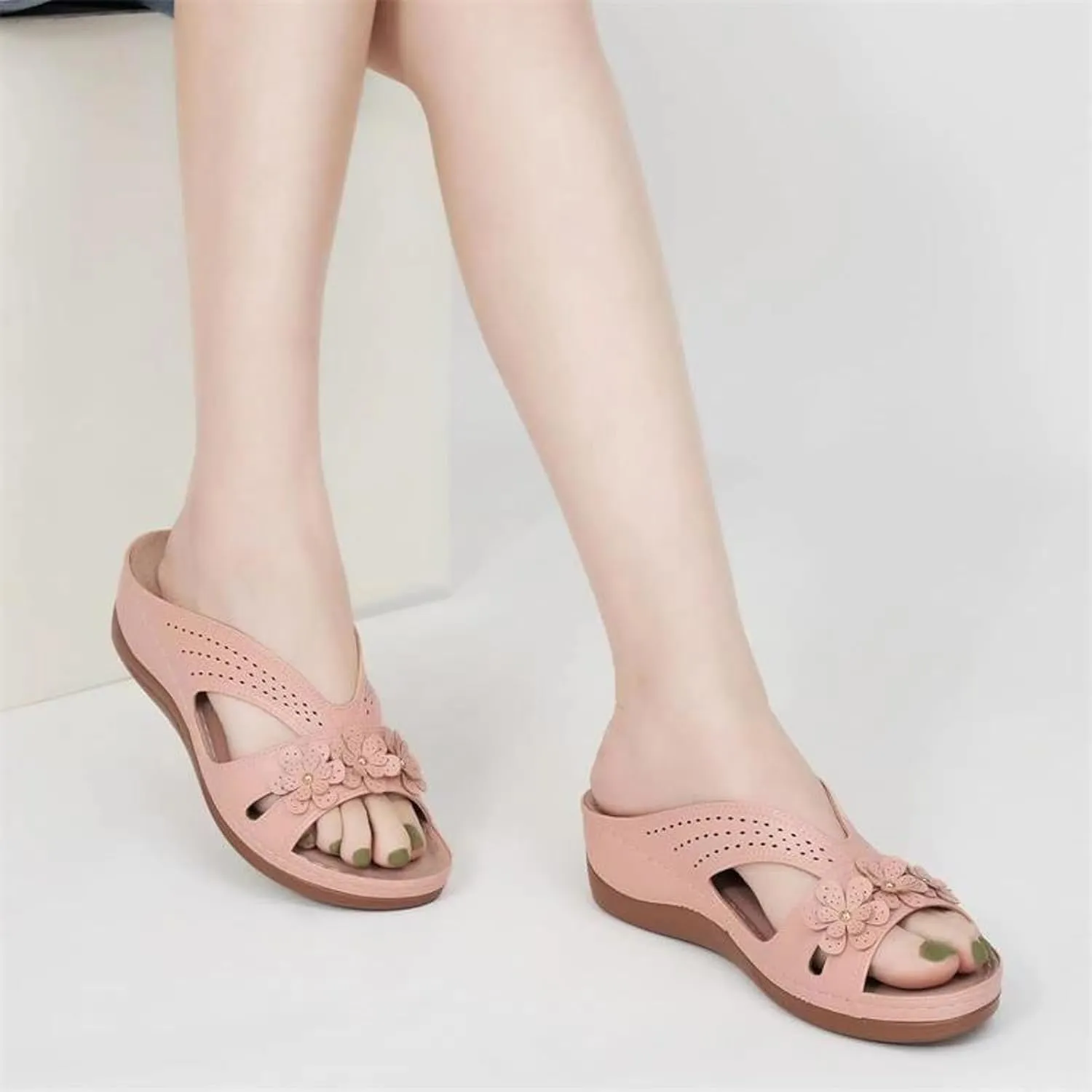 SuanlaTDS Orthopedic Sandals for Women 2025 Dressy Summer Comfortable Wedge Orthotic Walking Slippers with Arch Support Outdoor Flat Slip-on Beach Travel Boho Platform Low Heel Slide Sandal