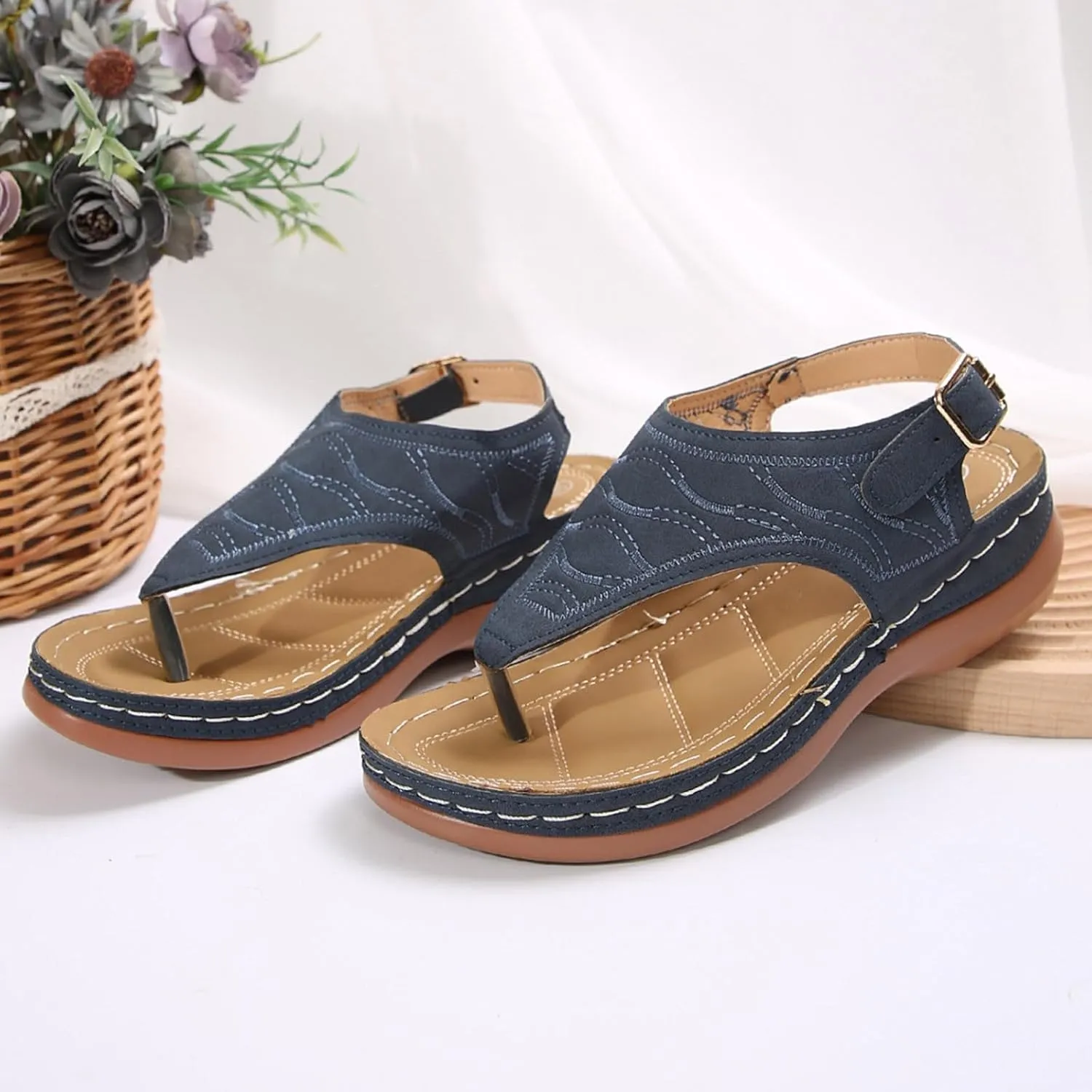 SuanlaTDS Womens Wedge Sandals Orthopedic Flip Flops Summer Dressy, Platform Walking Slippers with Arch Support Flat Open Toe Buckle Ankle Strap 2025 Casual Comfortable Beach Dress Shoes
