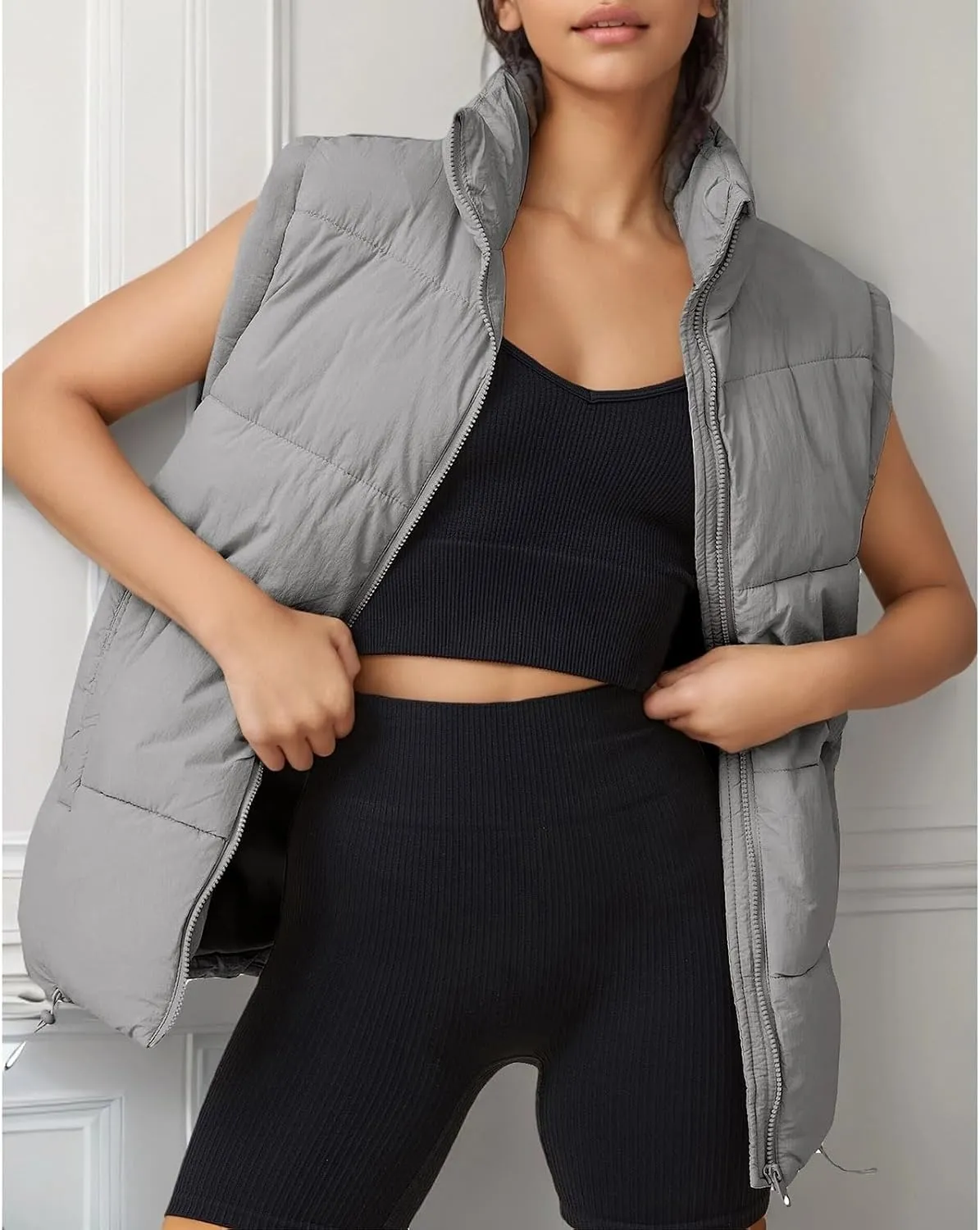Womens Puffer Vest Lightweight Stand Collar Sleeveless Down Jacket Casual Zip Up Winter Warm Coat with Pockets